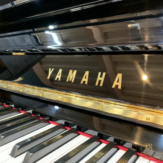 Piano Yamaha MX100R - Black