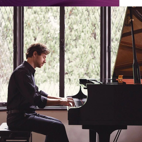 Grand Piano Yamaha GC1-PE