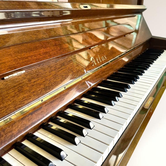 Piano Atlas A35H Walnut