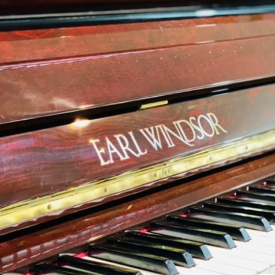 Piano Earl Windsor W112 Mahogany