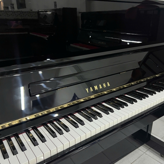 Piano Yamaha U10 BL