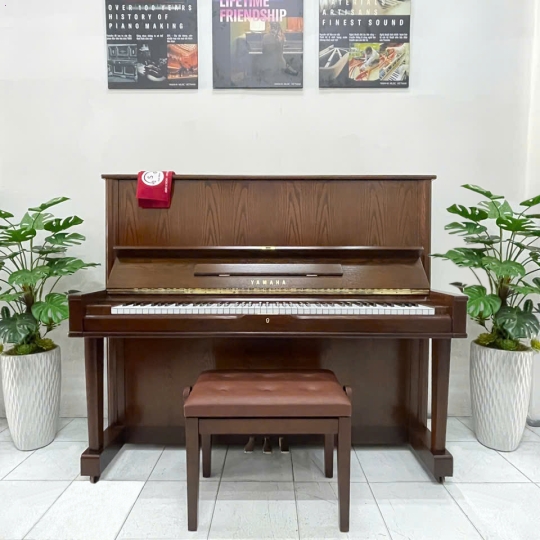 Piano Yamaha W105 Walnut