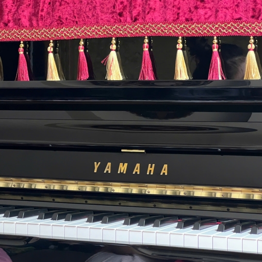 Upright Piano Yamaha U1J-PE 
