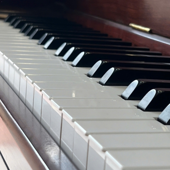 Piano Kawai 604F Walnut