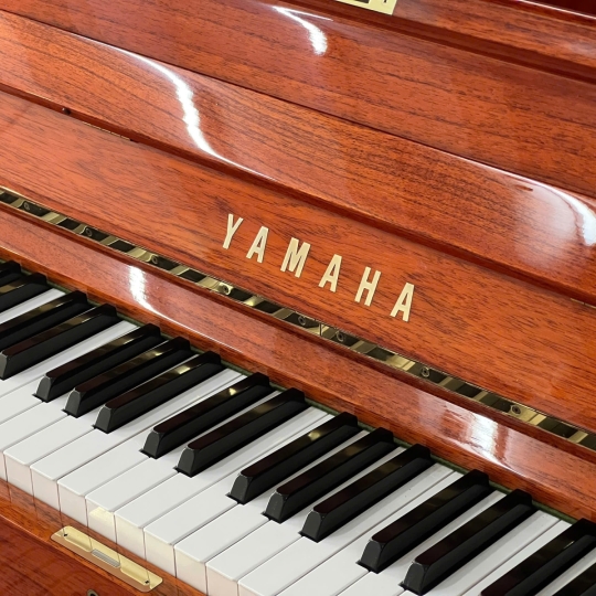 Piano Yamaha W104B Mahogany